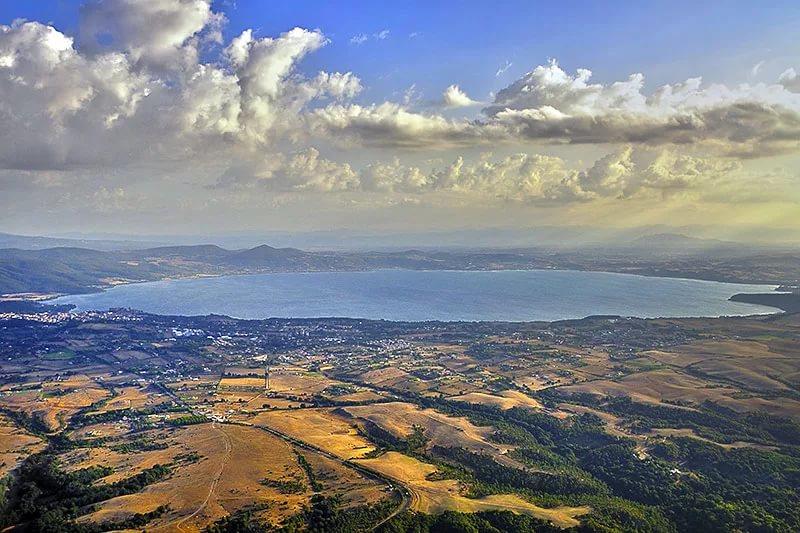 Восемь знаменитых озер Италии - Больсена