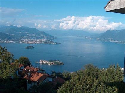 Квартира в регионе Озеро Маджоре (Lago Maggiore), Италия за  175 000 евро