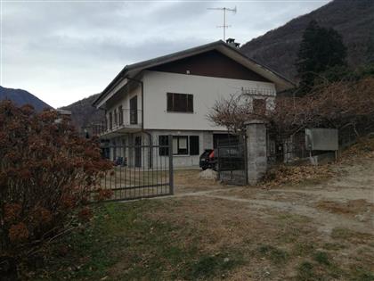 Квартира в регионе Мергоццо (Mergozzo), Италия за  300 000 евро