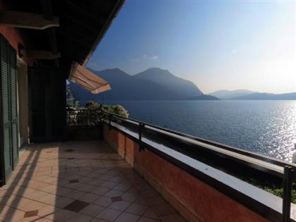 Квартира в регионе Озеро Маджоре (Lago Maggiore), Италия за  350 000 евро