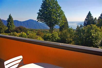 Квартира в регионе Озеро Маджоре (Lago Maggiore), Италия за  135 000 евро