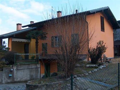 Дом в регионе Озеро Маджоре (Lago Maggiore), Италия за  600 000 евро