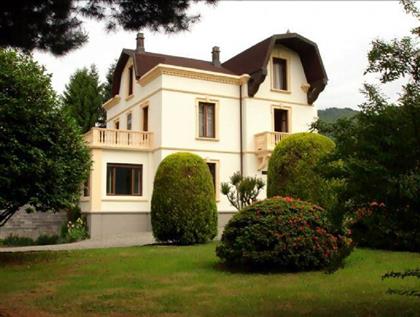 Вилла на озере Орта, 470 кв.м., с садом, LH.0032 - продается